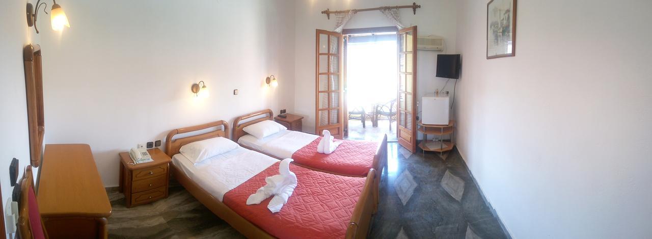 Regina Hotel Vasilátika Esterno foto