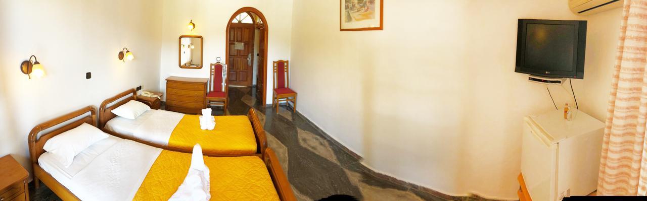 Regina Hotel Vasilátika Esterno foto