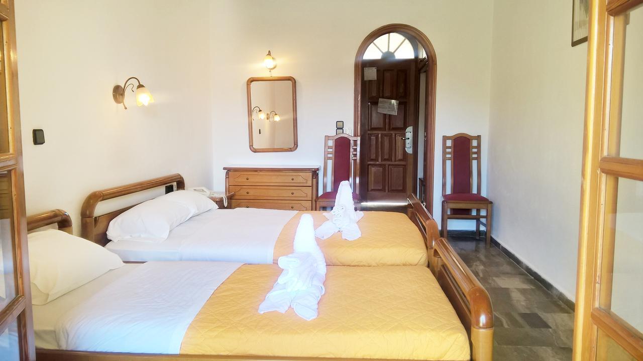 Regina Hotel Vasilátika Esterno foto